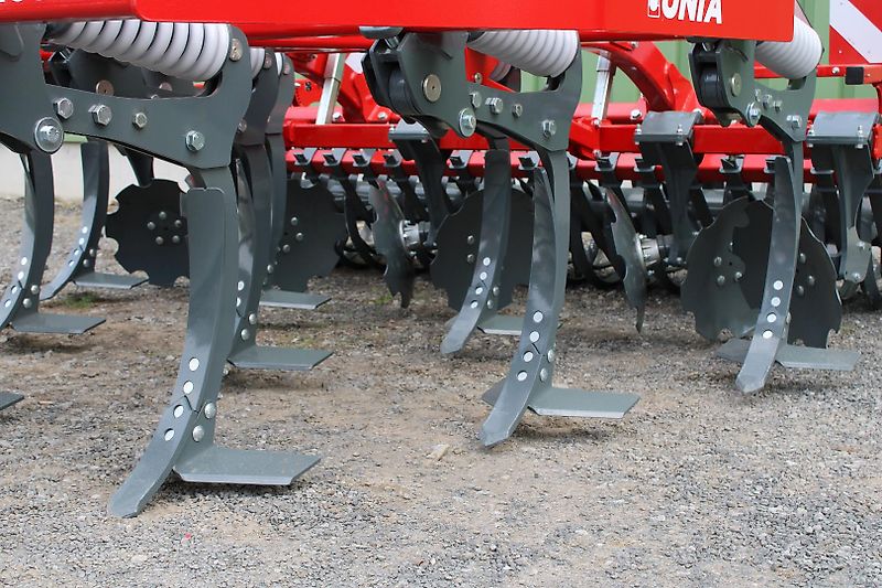 Unia Cross II dreibalkiger Flügelschargrubber 3m 600kg Auslösekraft