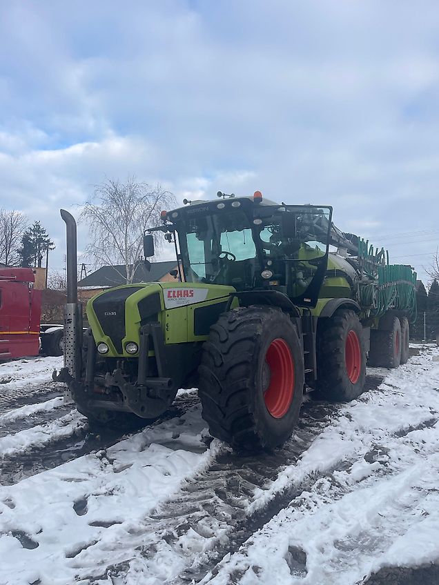 Claas XERION 3800