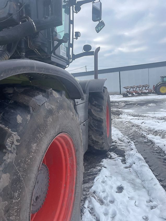 Claas XERION 3800