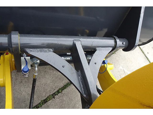 Komatsu WA80M Wielader Shovel