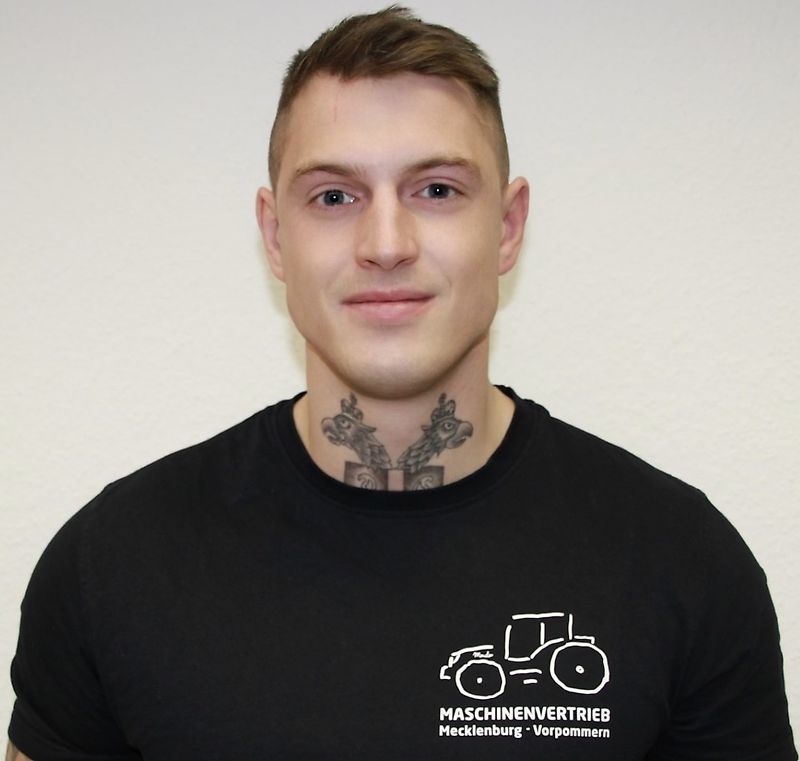 Ansprechpartner Herr Paul Maraldo